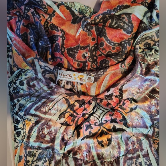 Unity World Wear Multicolor Patterned Blouse - Picture 3 of 3